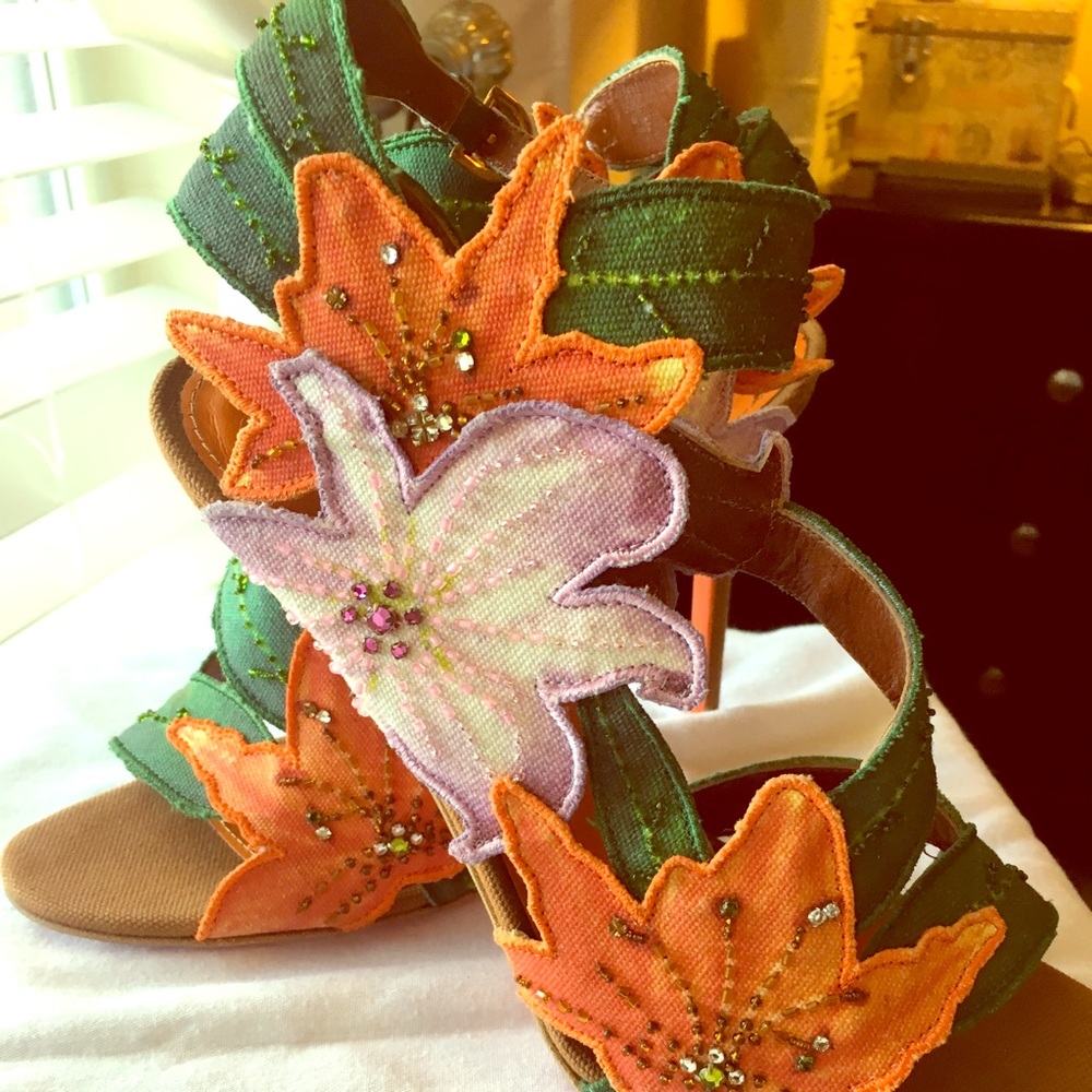 Sergio Rossi Embroidered Flower Sandal